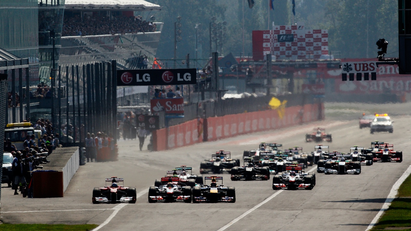 Illustration for article titled Pictures from the 2011 Italian Grand Prix